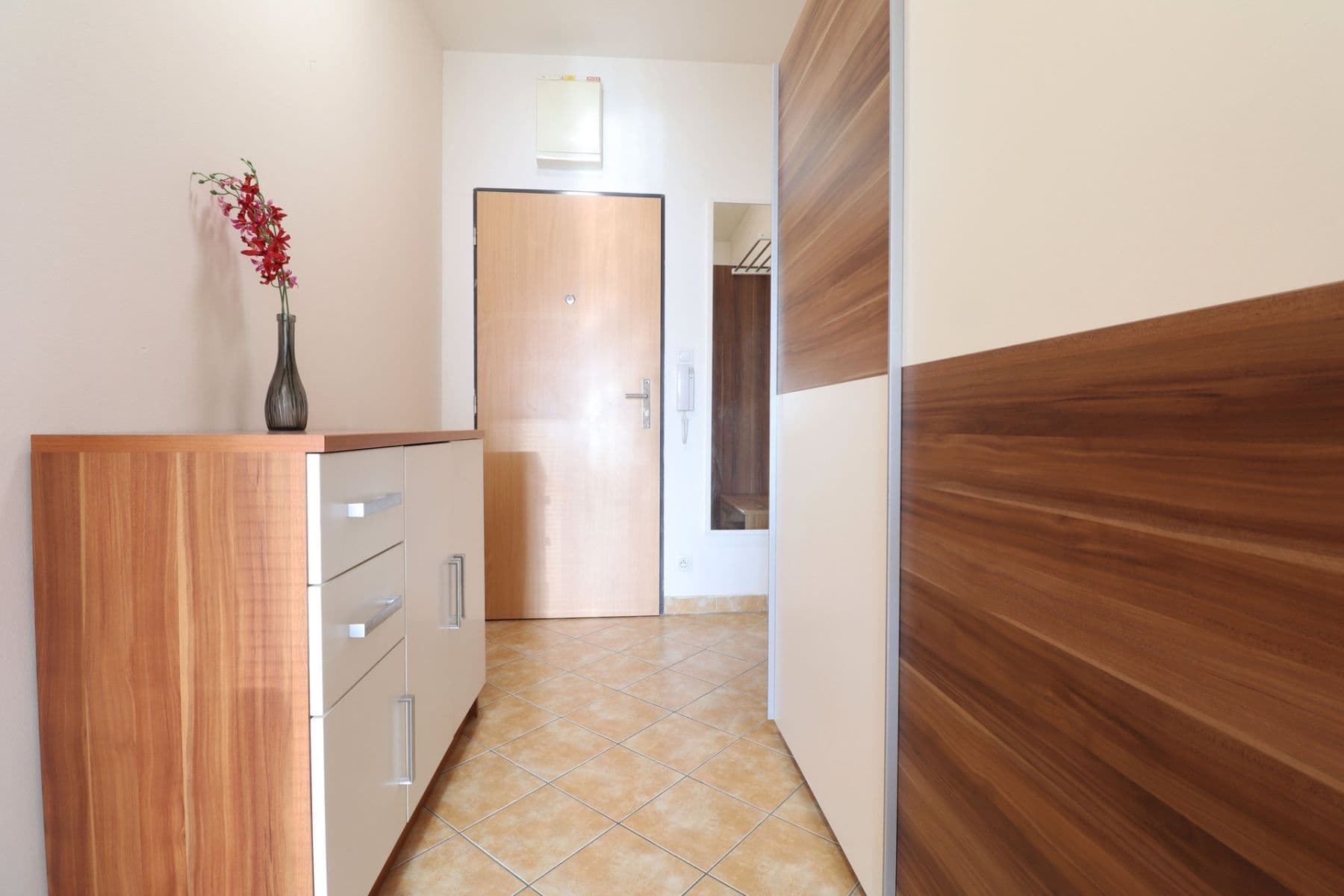 Prenájom bytu 1-izbový 31 m², Podkovářská, Praha, Praha Prenájom bytu 1-izbový 31 m², Podkovářská, Praha, Praha