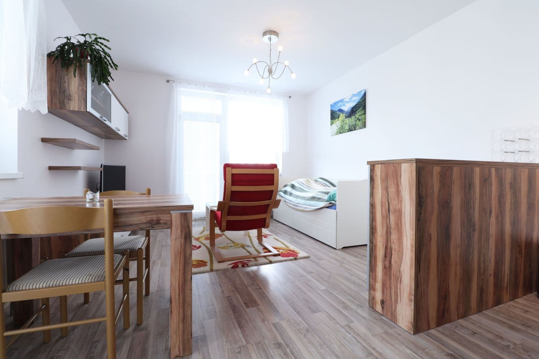 Prenájom bytu 1-izbový 31 m², Podkovářská, Praha, Praha Prenájom bytu 1-izbový 31 m², Podkovářská, Praha, Praha
