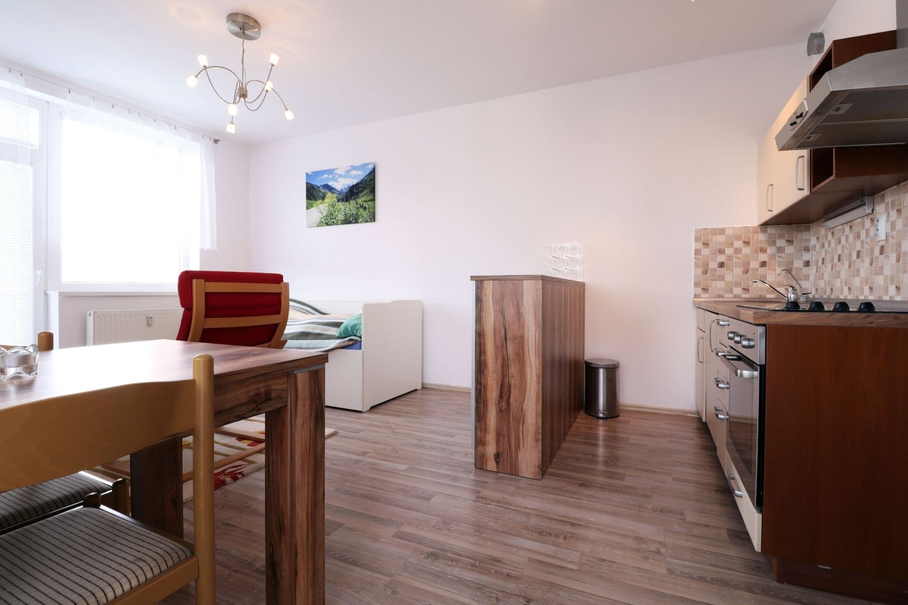 Prenájom bytu 1-izbový 31 m², Podkovářská, Praha, Praha Prenájom bytu 1-izbový 31 m², Podkovářská, Praha, Praha