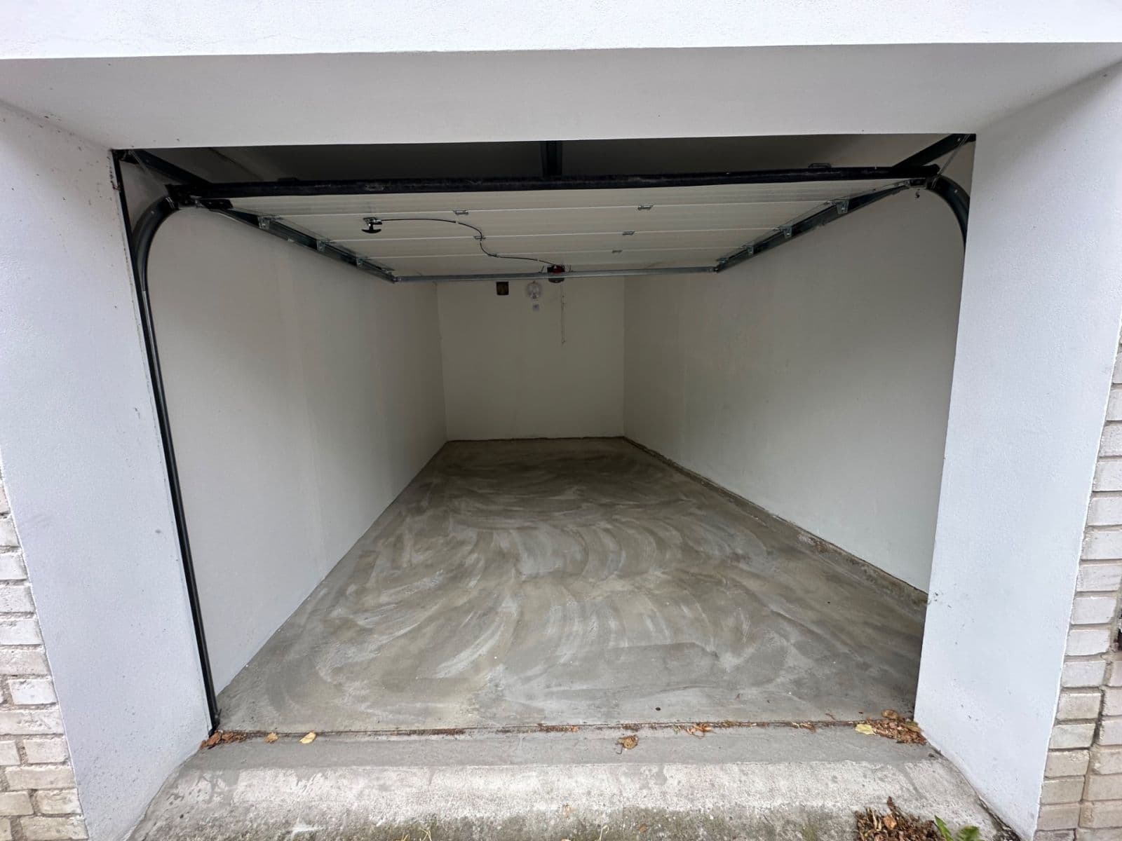 Prenájom garáže 14 m², Bolevecká, Praha, Praha Prenájom garáže 14 m², Bolevecká, Praha, Praha