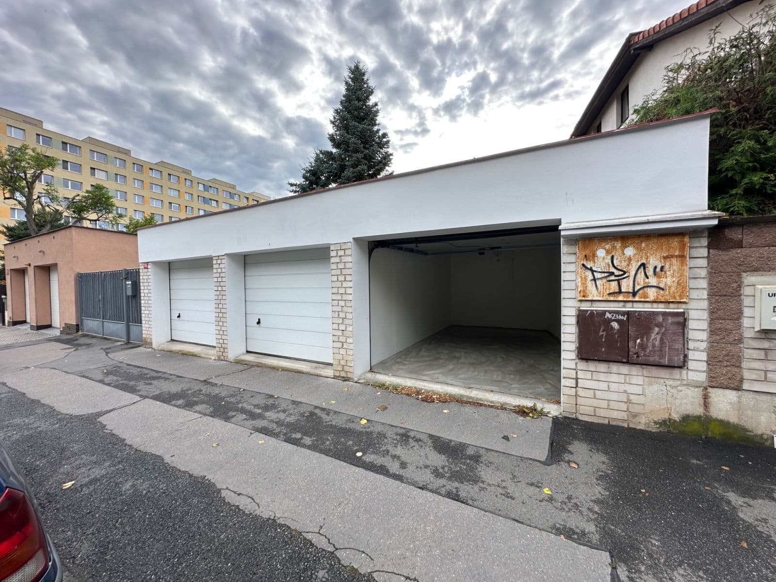 Prenájom garáže 14 m², Bolevecká, Praha, Praha Prenájom garáže 14 m², Bolevecká, Praha, Praha
