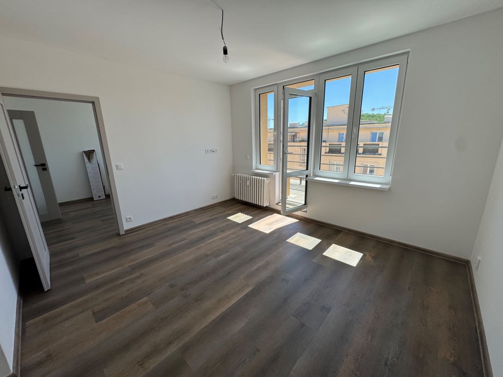 Prenájom bytu 2-izbový 40 m², K Louži, Praha, Praha Prenájom bytu 2-izbový 40 m², K Louži, Praha, Praha