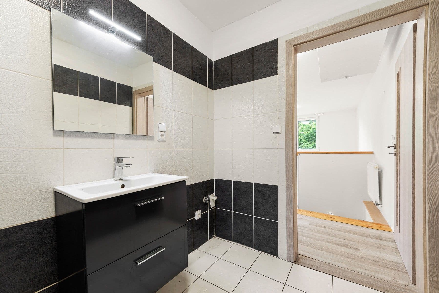 Prenájom domu 241 m², pozemek 977 m², Okrouhlo, Středočeský kraj Prenájom domu 241 m², pozemek 977 m², Okrouhlo, Středočeský kraj