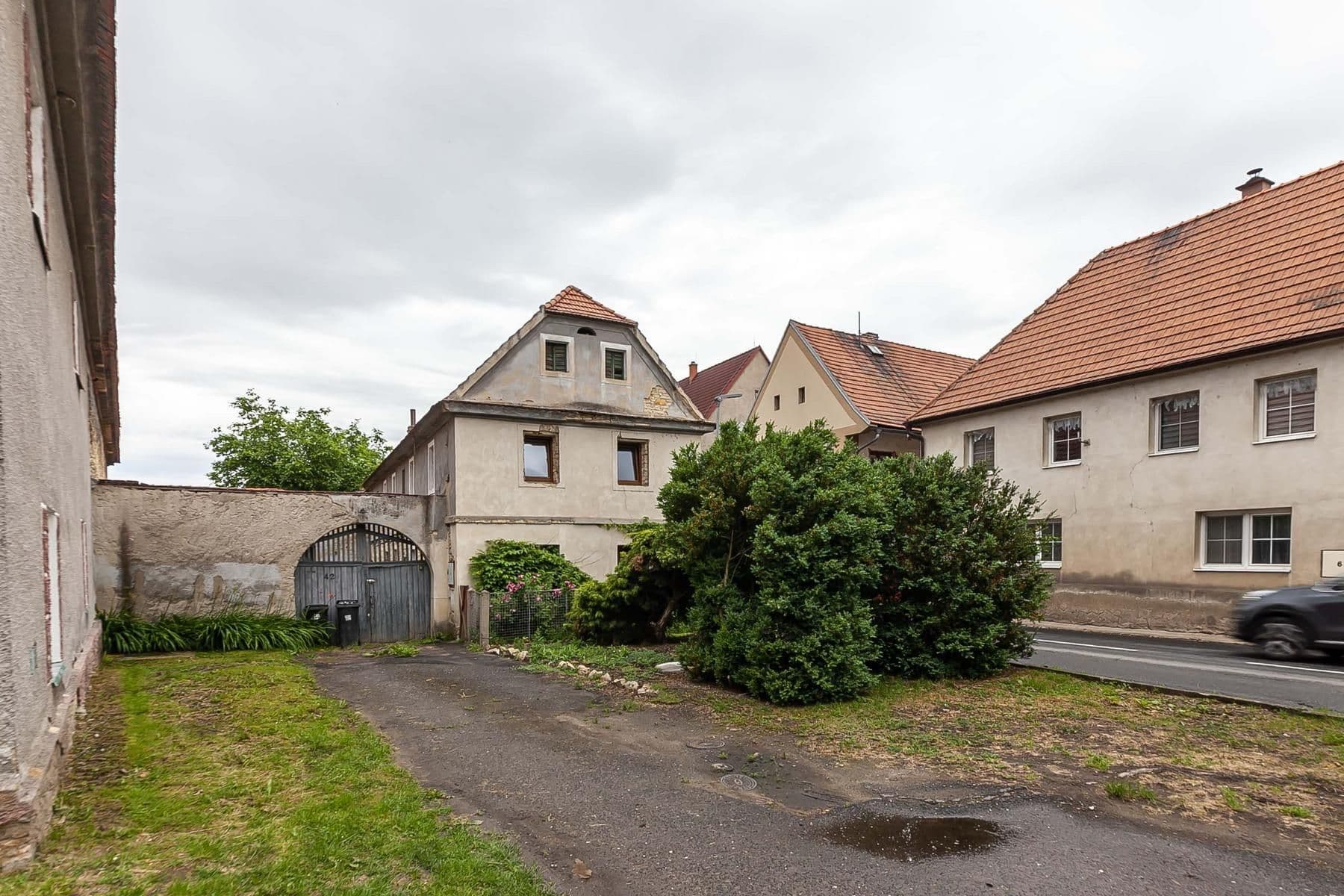 Predaj domu 210 m², pozemek 399 m², Kropáčova Vrutice, Středočeský kraj Predaj domu 210 m², pozemek 399 m², Kropáčova Vrutice, Středočeský kraj