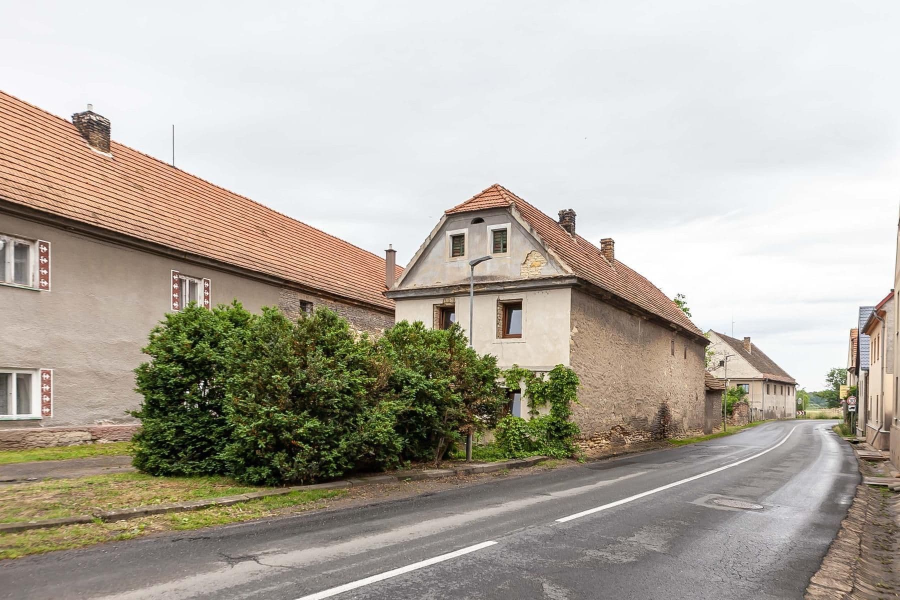 Predaj domu 210 m², pozemek 399 m², Kropáčova Vrutice, Středočeský kraj Predaj domu 210 m², pozemek 399 m², Kropáčova Vrutice, Středočeský kraj