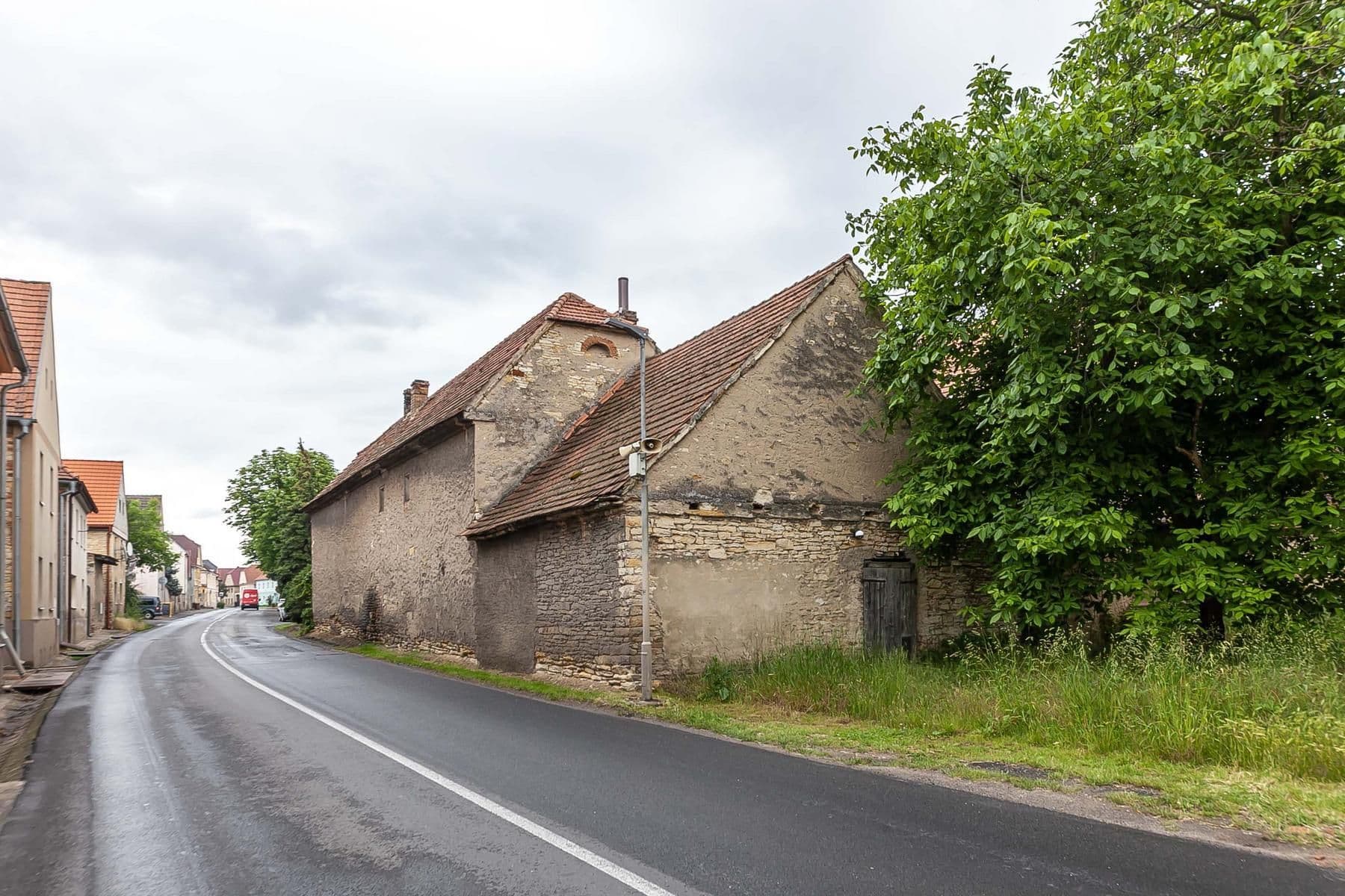 Predaj domu 210 m², pozemek 399 m², Kropáčova Vrutice, Středočeský kraj Predaj domu 210 m², pozemek 399 m², Kropáčova Vrutice, Středočeský kraj