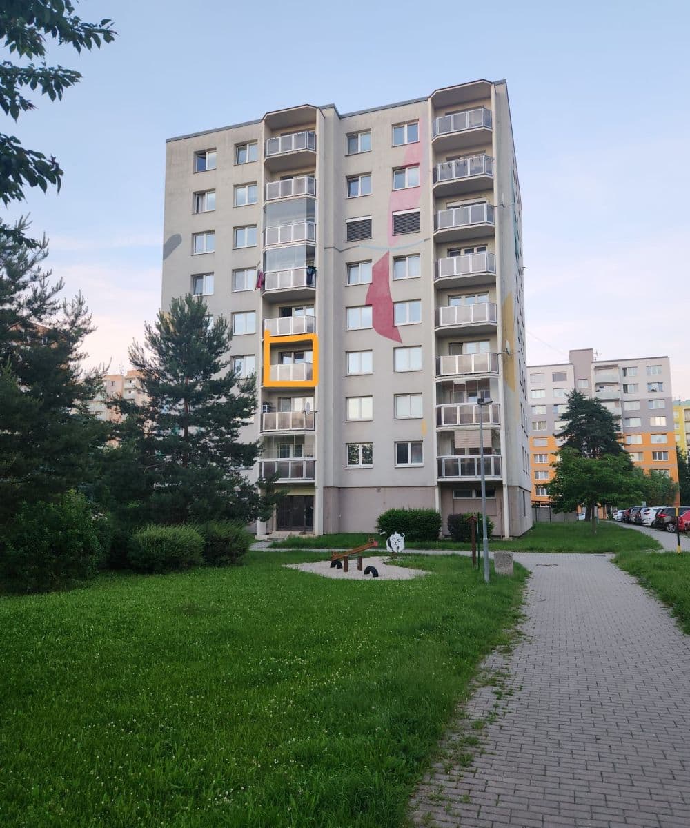 Predaj bytu 4-izbový 76 m², Vodňanská, České Budějovice, Jihočeský kraj Predaj bytu 4-izbový 76 m², Vodňanská, České Budějovice, Jihočeský kraj