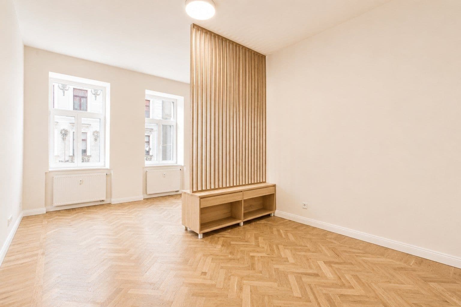 Prenájom bytu 1-izbový 40 m², Plzeňská, Praha, Praha Prenájom bytu 1-izbový 40 m², Plzeňská, Praha, Praha