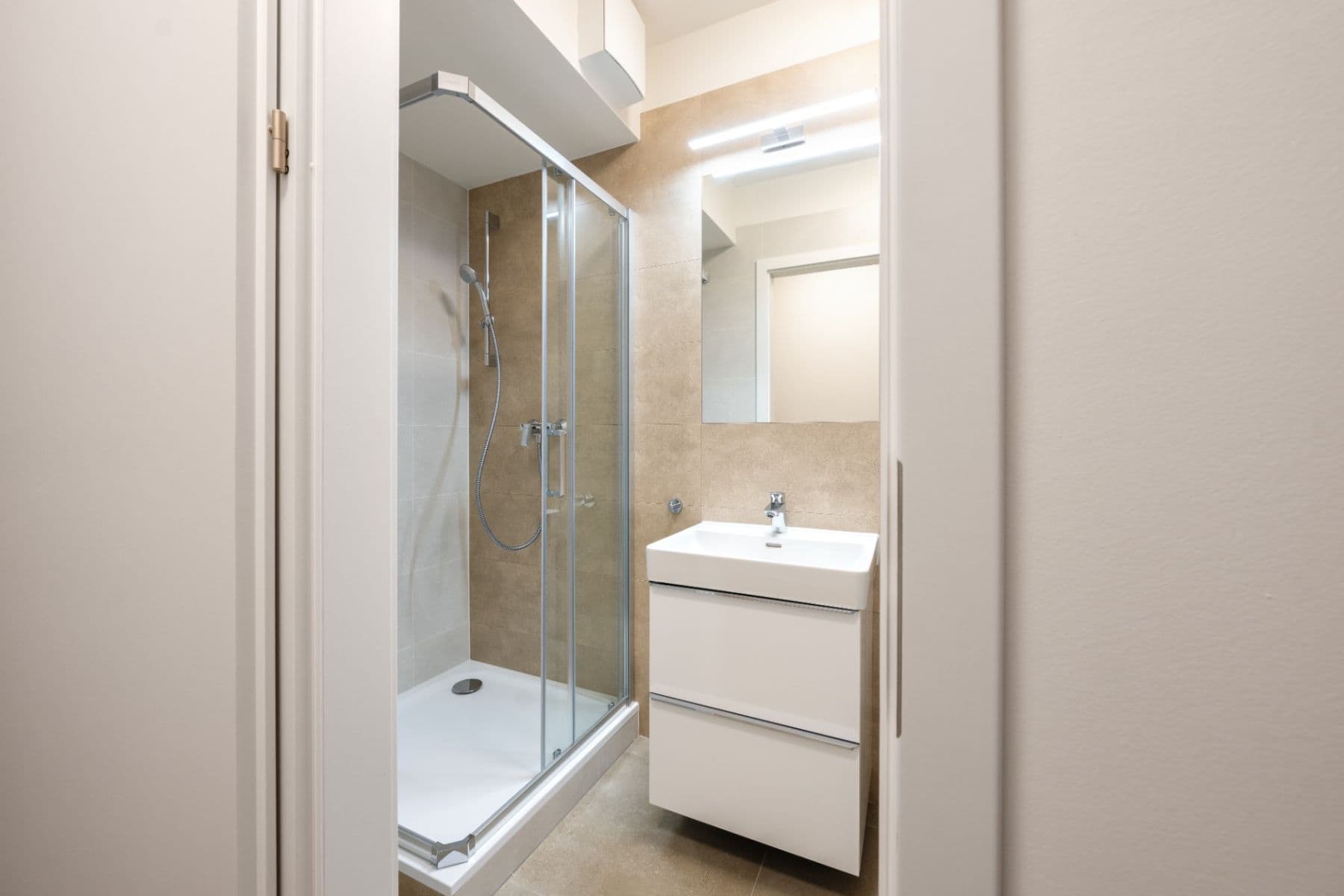 Prenájom bytu 1-izbový 32 m², Pod Harfou, Praha, Praha Prenájom bytu 1-izbový 32 m², Pod Harfou, Praha, Praha