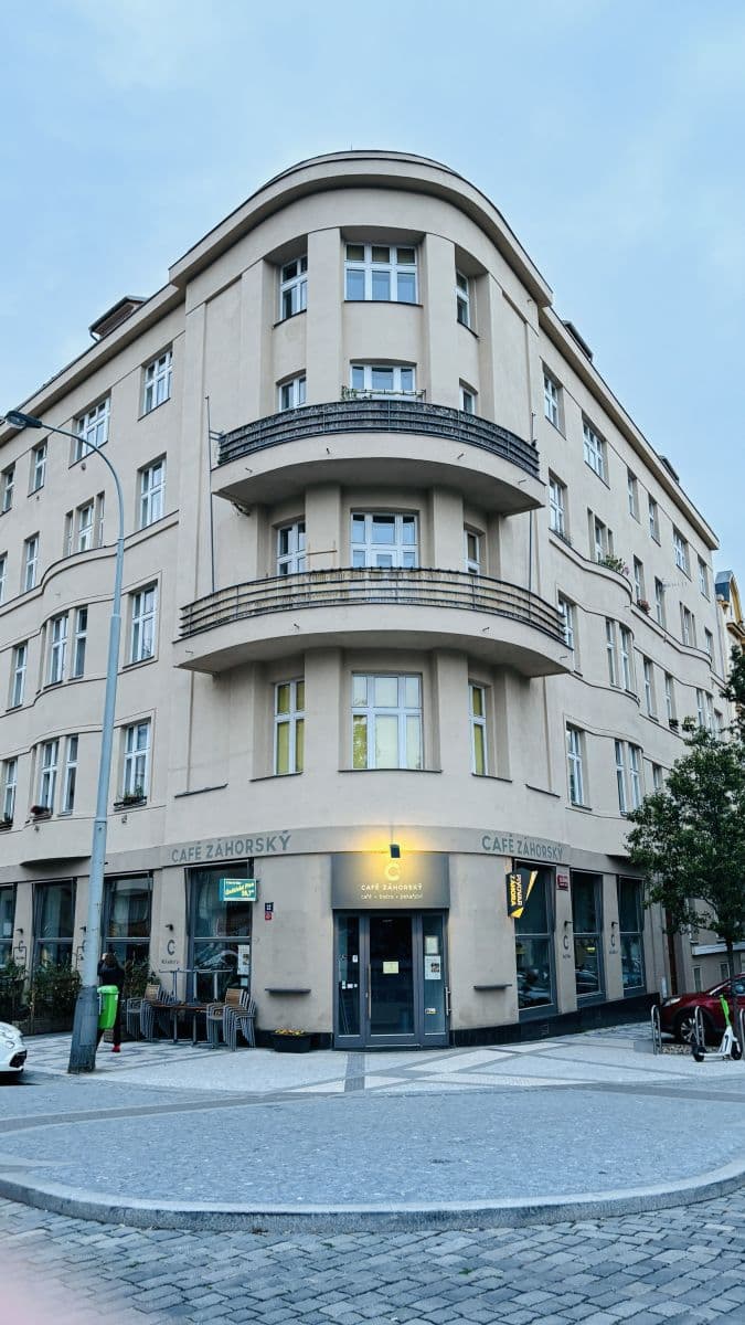 Prenájom bytu, Eliášova, Praha, Praha Prenájom bytu, Eliášova, Praha, Praha