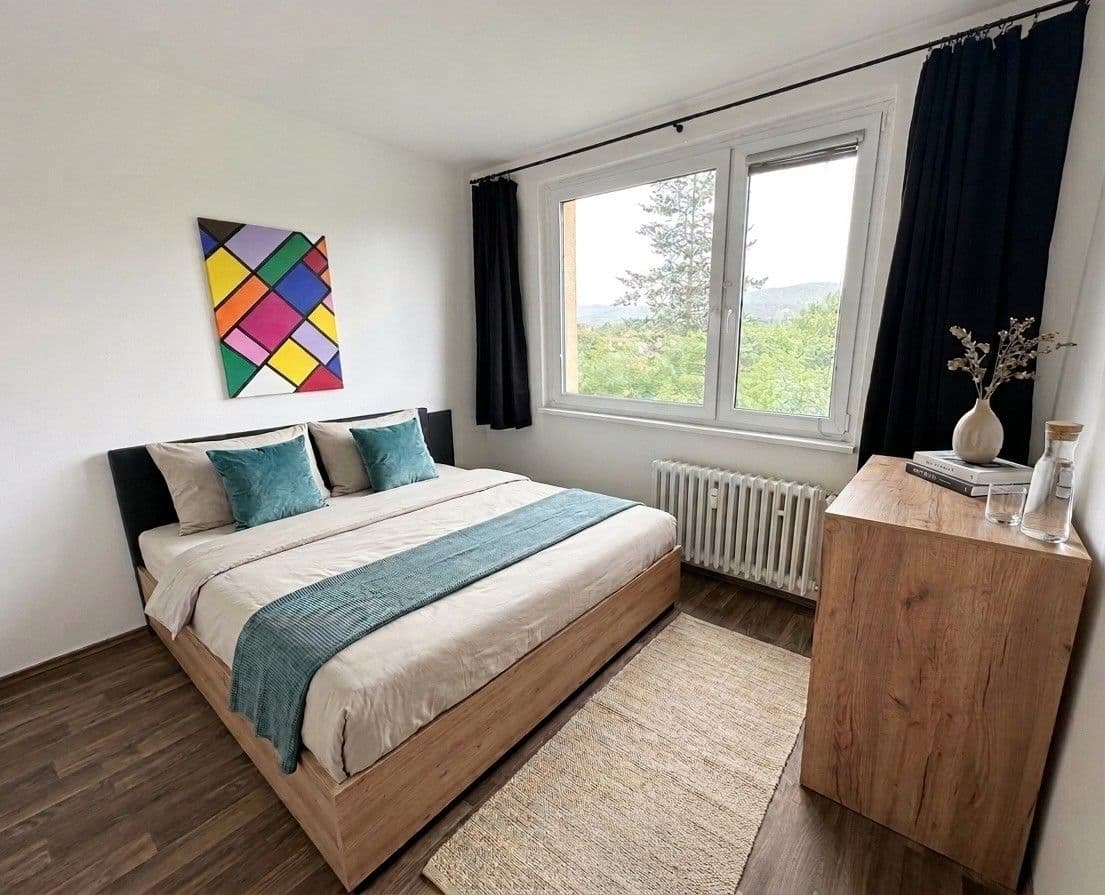 Prenájom bytu 3-izbový 70 m², Jiráskova, Chomutov, Ústecký kraj Prenájom bytu 3-izbový 70 m², Jiráskova, Chomutov, Ústecký kraj