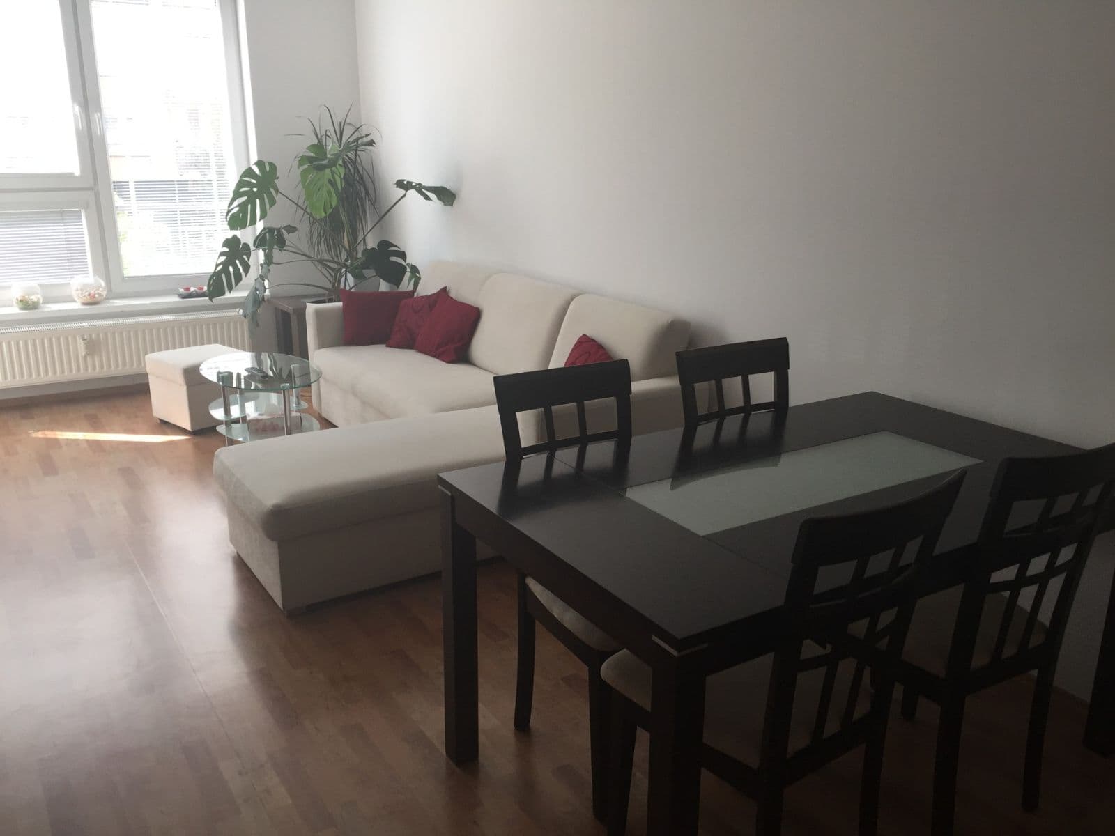 Prenájom bytu 2-izbový 50 m², Pod Harfou, Praha, Praha Prenájom bytu 2-izbový 50 m², Pod Harfou, Praha, Praha