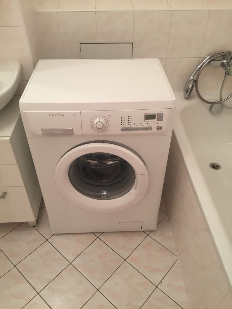 Prenájom bytu 2-izbový 50 m², Pod Harfou, Praha, Praha Prenájom bytu 2-izbový 50 m², Pod Harfou, Praha, Praha