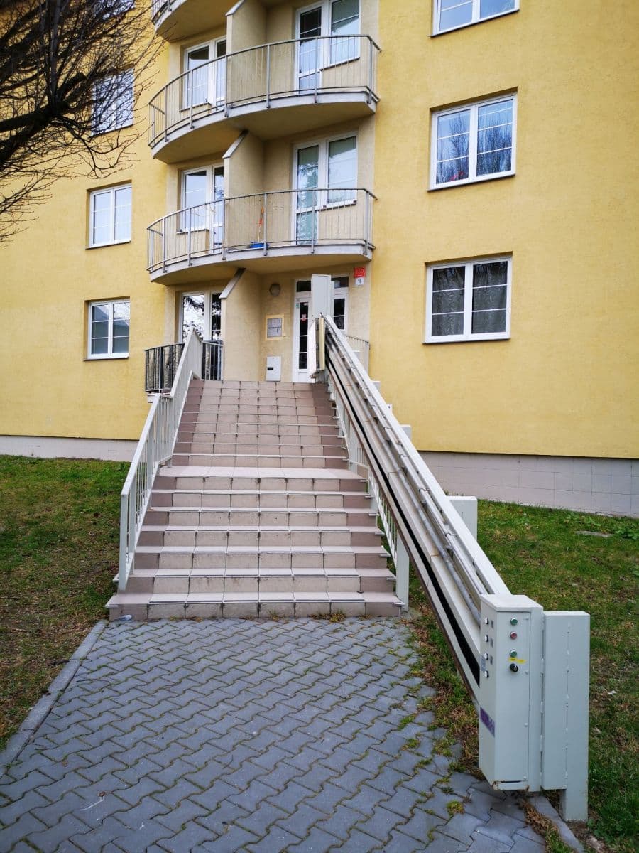 Predaj bytu 1-izbový 28 m², gen. Píky, Olomouc, Olomoucký kraj Predaj bytu 1-izbový 28 m², gen. Píky, Olomouc, Olomoucký kraj