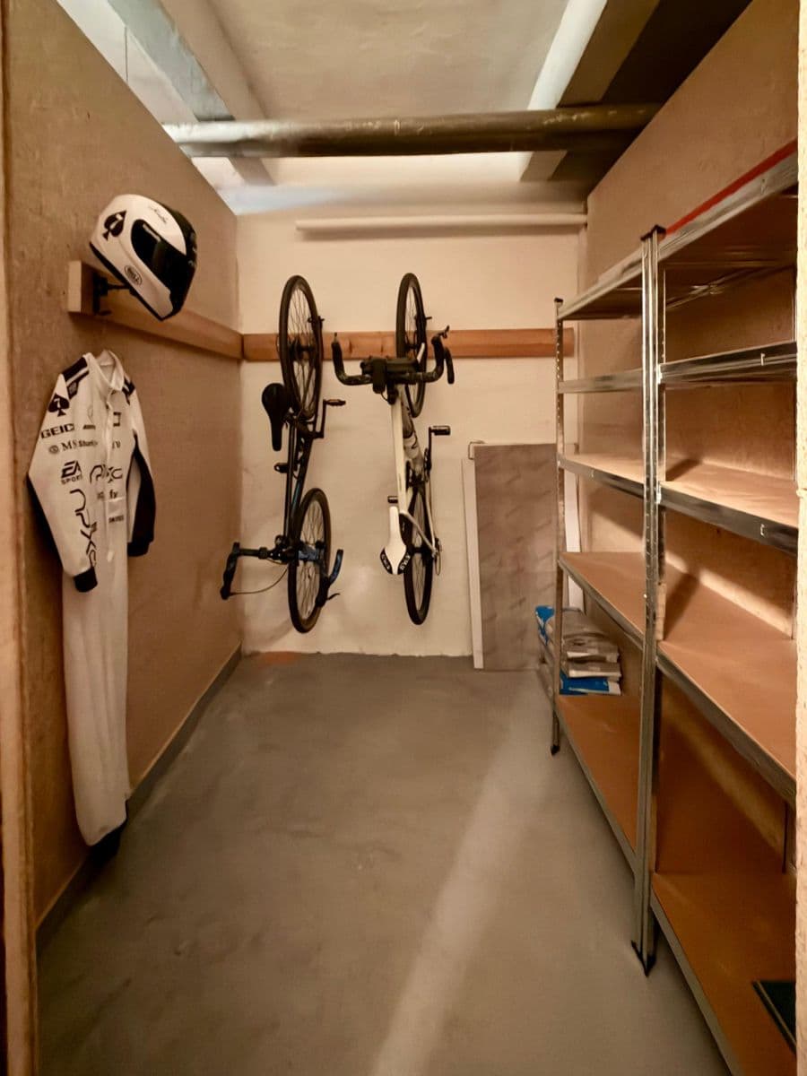 Predaj bytu 3-izbový 60 m², Rodimcevova, Ostrava, Moravskoslezský kraj Predaj bytu 3-izbový 60 m², Rodimcevova, Ostrava, Moravskoslezský kraj