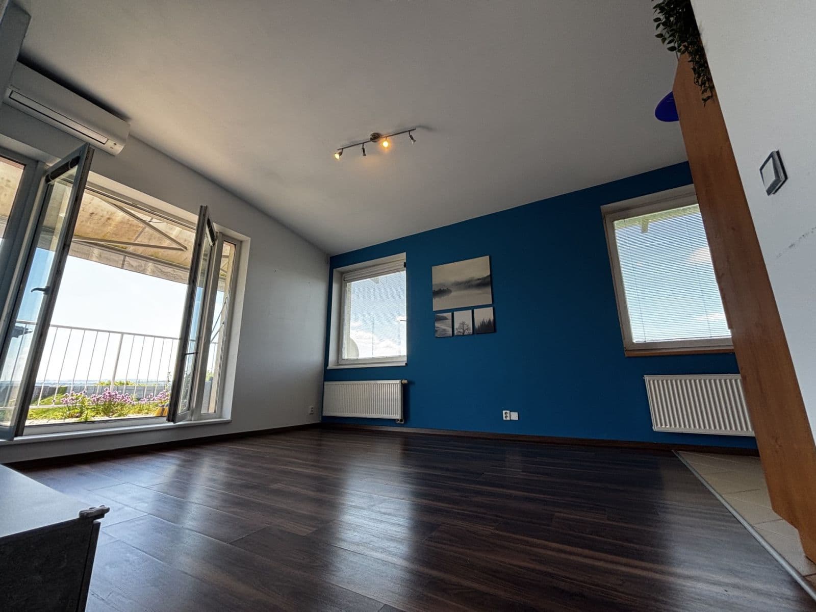 Prenájom bytu 2-izbový 61 m², Pastevců, Praha, Praha Prenájom bytu 2-izbový 61 m², Pastevců, Praha, Praha