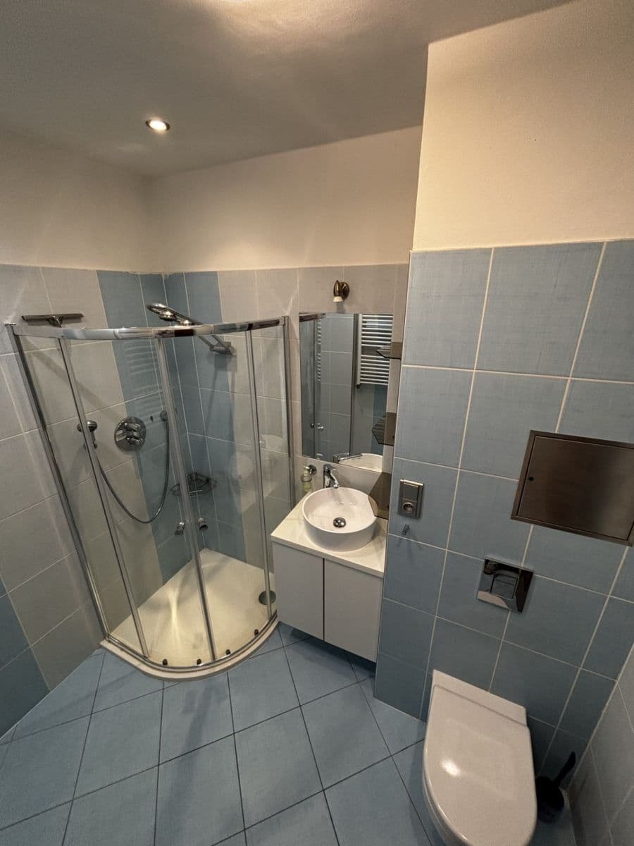 Prenájom bytu 2-izbový 61 m², Pastevců, Praha, Praha Prenájom bytu 2-izbový 61 m², Pastevců, Praha, Praha
