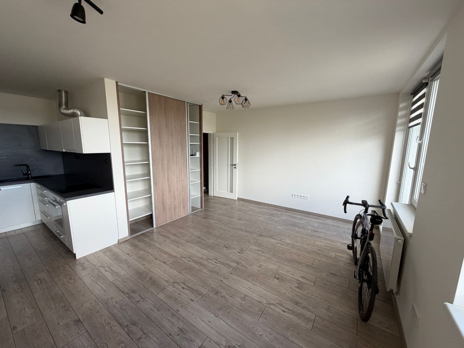 Prenájom bytu 2-izbový 52 m², Limuzská, Praha, Praha Prenájom bytu 2-izbový 52 m², Limuzská, Praha, Praha