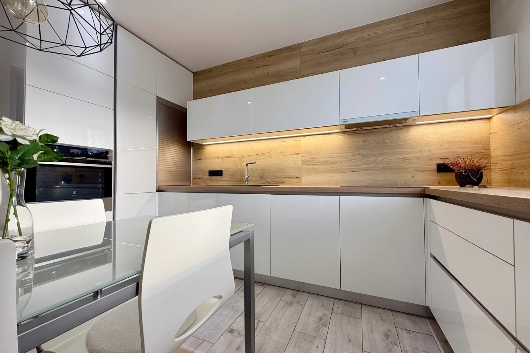 Prenájom bytu 3-izbový 75 m², Padělky VIII, Zlín, Zlínský kraj Prenájom bytu 3-izbový 75 m², Padělky VIII, Zlín, Zlínský kraj