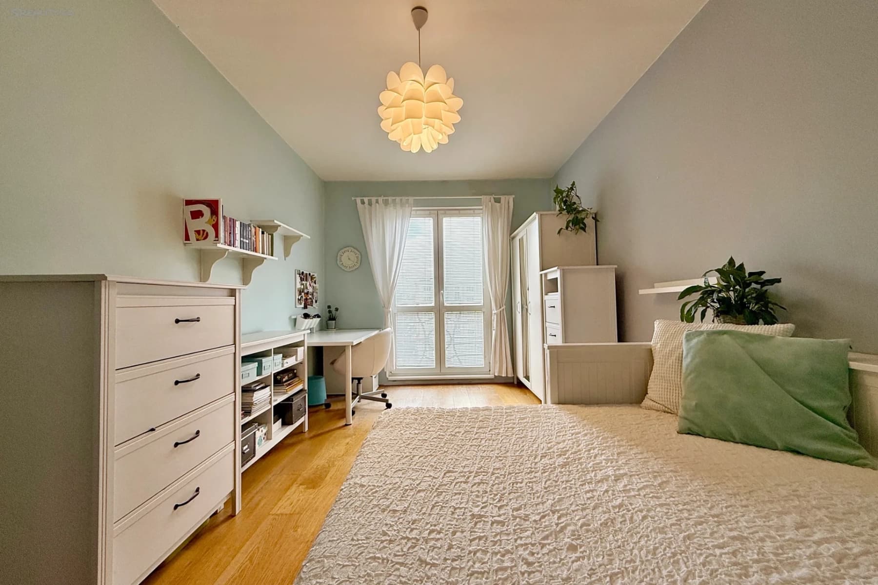 Prenájom bytu 3-izbový 75 m², Padělky VIII, Zlín, Zlínský kraj Prenájom bytu 3-izbový 75 m², Padělky VIII, Zlín, Zlínský kraj