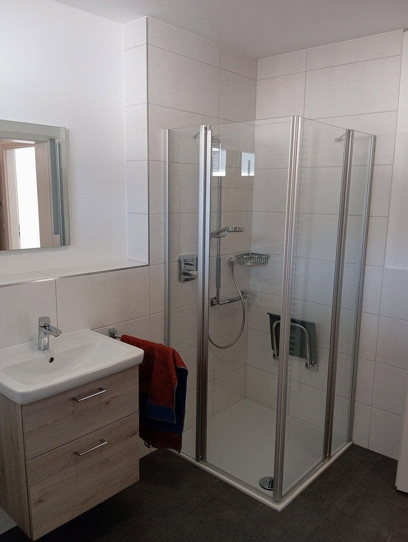 Prenájom bytu 2-izbový 65 m², Rathausplatz 3, Ebersdorf b.Coburg, Bavorsko Prenájom bytu 2-izbový 65 m², Rathausplatz 3, Ebersdorf b.Coburg, Bavorsko