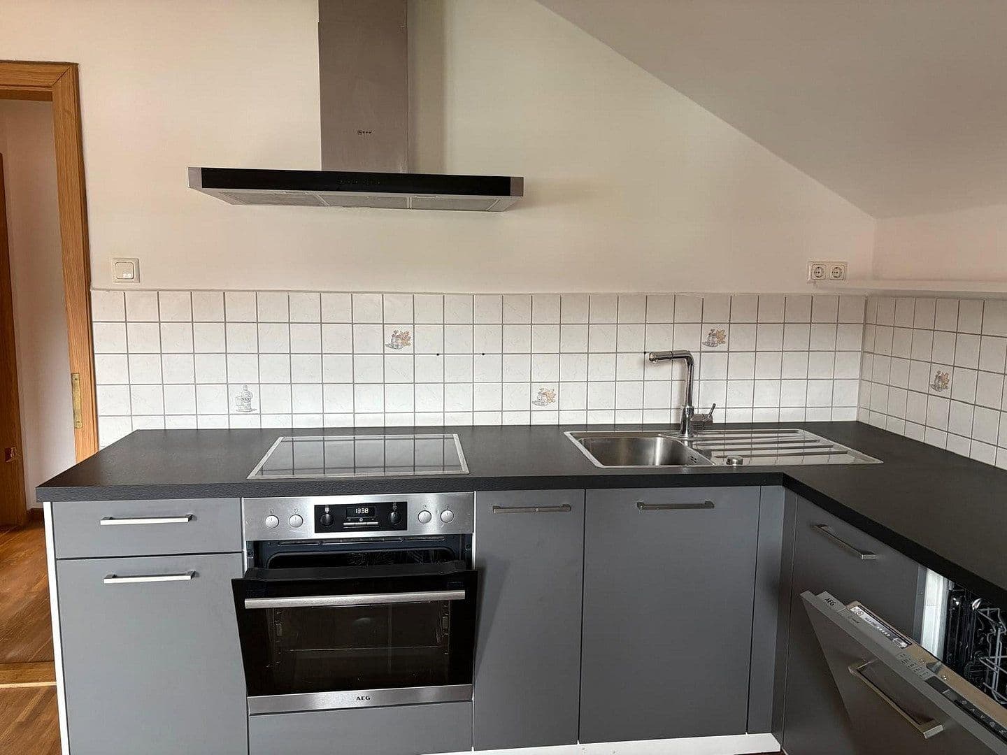 Prenájom domu 92 m², pozemek 600 m², Reichersbeuern, Bavorsko Prenájom domu 92 m², pozemek 600 m², Reichersbeuern, Bavorsko
