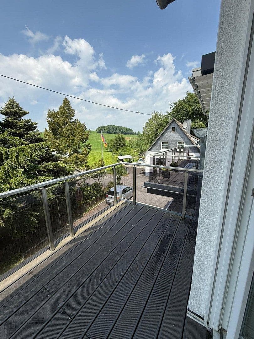 Prenájom bytu 3-izbový 75 m², Bergneustadt, Severné Porýnie - Westfálsko Prenájom bytu 3-izbový 75 m², Bergneustadt, Severné Porýnie - Westfálsko