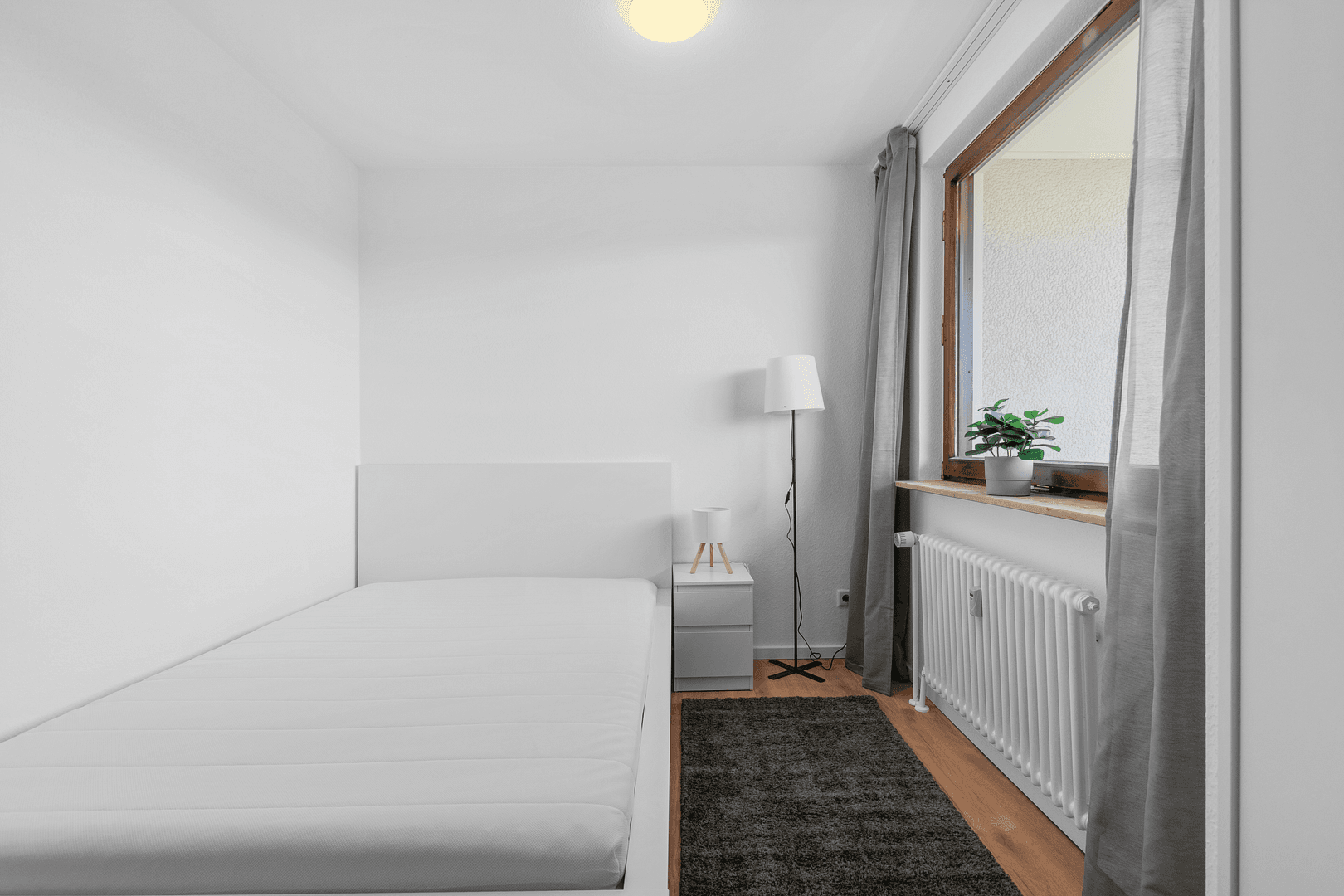 Prenájom bytu 82 m², Im Mainfeld 40, Frankfurt am Main, Hesensko Prenájom bytu 82 m², Im Mainfeld 40, Frankfurt am Main, Hesensko