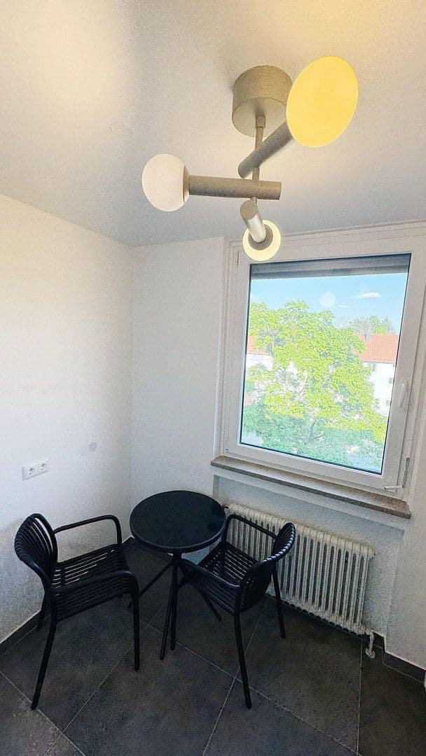 Prenájom bytu 14 m², Brieger Straße 9, München, Bavorsko Prenájom bytu 14 m², Brieger Straße 9, München, Bavorsko