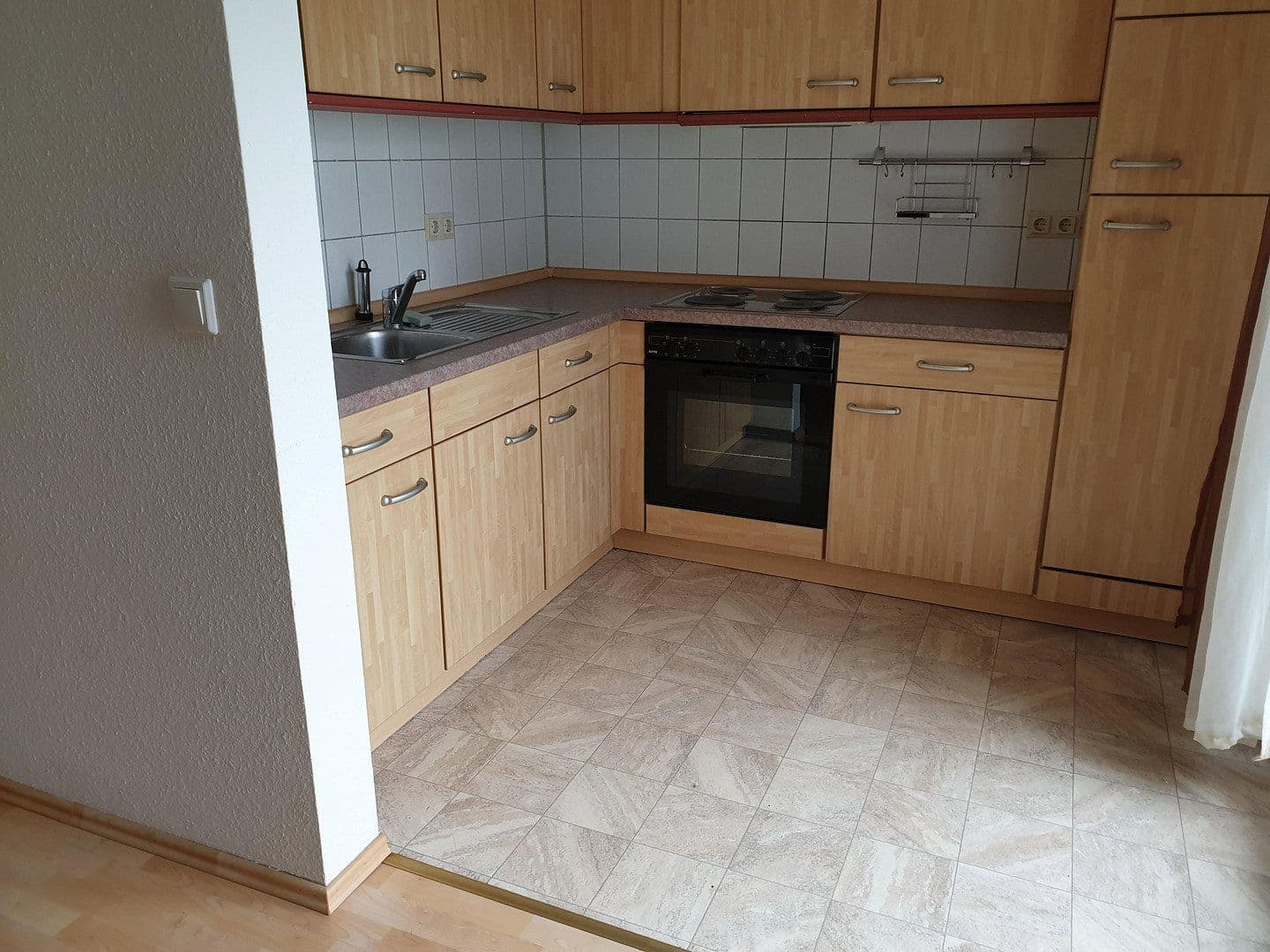 Prenájom bytu 1-izbový 39 m², Weinsberg, Bádensko-Wurttembersko Prenájom bytu 1-izbový 39 m², Weinsberg, Bádensko-Wurttembersko
