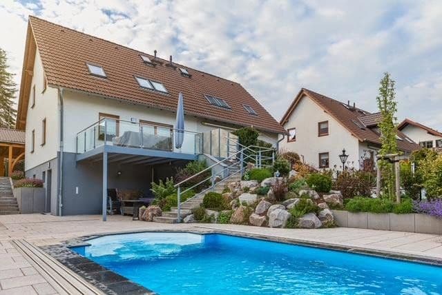 Predaj domu 104 m², pozemek 520 m², Chemnitz, Sasko Predaj domu 104 m², pozemek 520 m², Chemnitz, Sasko