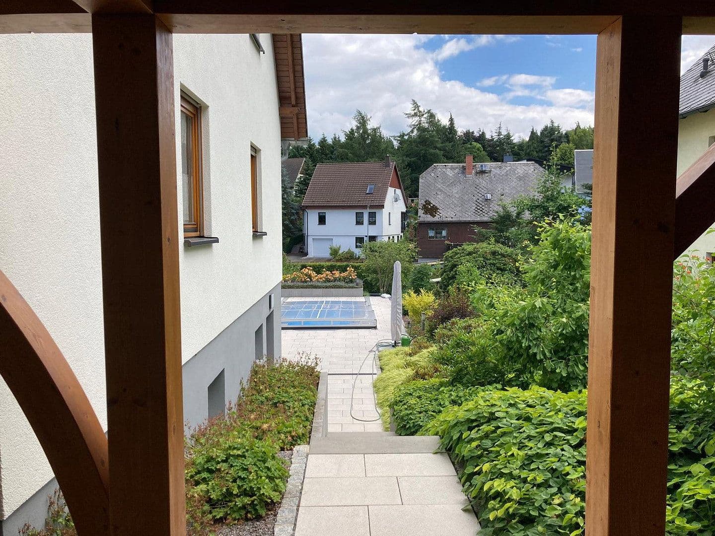 Predaj domu 104 m², pozemek 520 m², Chemnitz, Sasko Predaj domu 104 m², pozemek 520 m², Chemnitz, Sasko