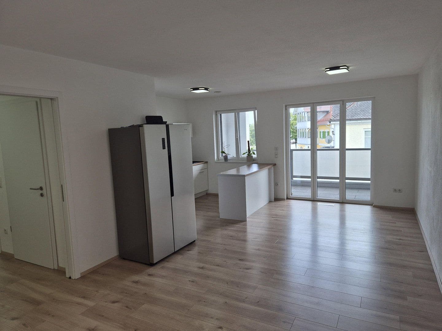 Prenájom bytu 3-izbový 86 m², Industriestrasse 1, Ergoldsbach, Bavorsko Prenájom bytu 3-izbový 86 m², Industriestrasse 1, Ergoldsbach, Bavorsko