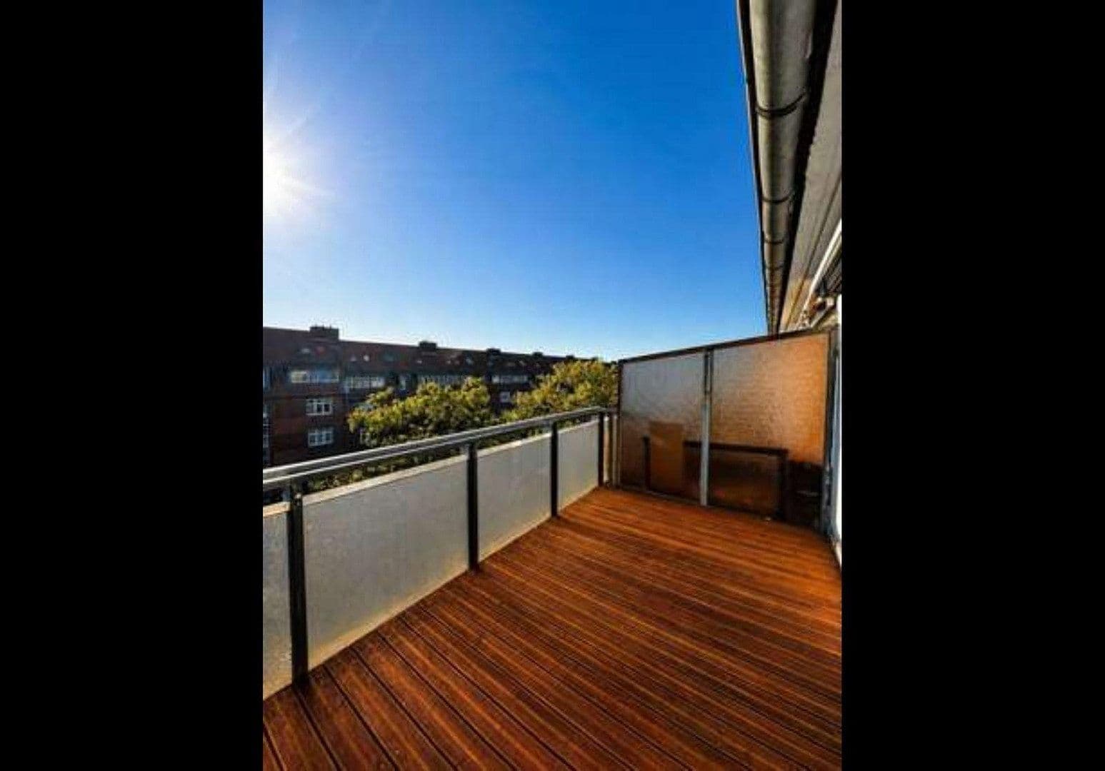Prenájom bytu 4-izbový 105 m², Yorckstr, Düsseldorf, Severné Porýnie - Westfálsko Prenájom bytu 4-izbový 105 m², Yorckstr, Düsseldorf, Severné Porýnie - Westfálsko