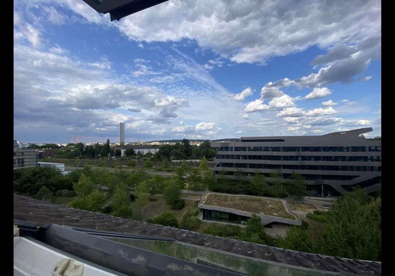 Prenájom bytu 4-izbový 105 m², Yorckstr, Düsseldorf, Severné Porýnie - Westfálsko Prenájom bytu 4-izbový 105 m², Yorckstr, Düsseldorf, Severné Porýnie - Westfálsko