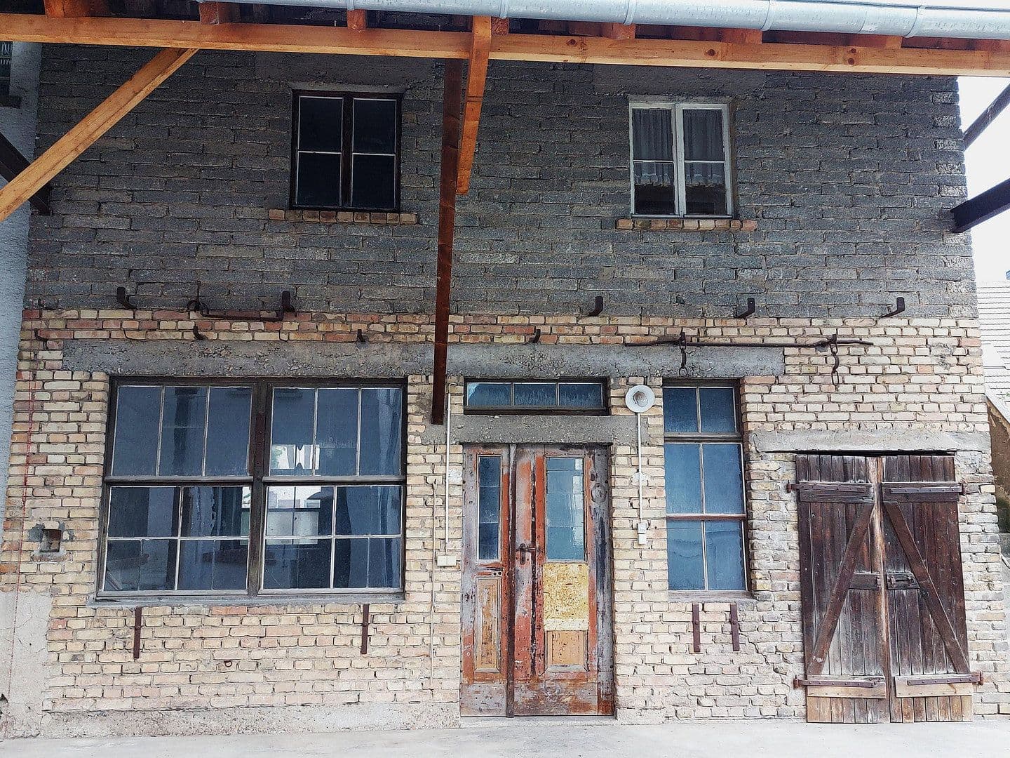 Predaj domu 117 m², pozemek 465 m², Langenlonsheim, Porýnie-Falcko Predaj domu 117 m², pozemek 465 m², Langenlonsheim, Porýnie-Falcko