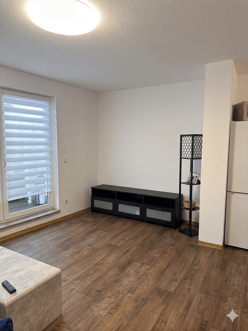 Prenájom bytu 1-izbový 59 m², Cottbus, Brandenbursko Prenájom bytu 1-izbový 59 m², Cottbus, Brandenbursko