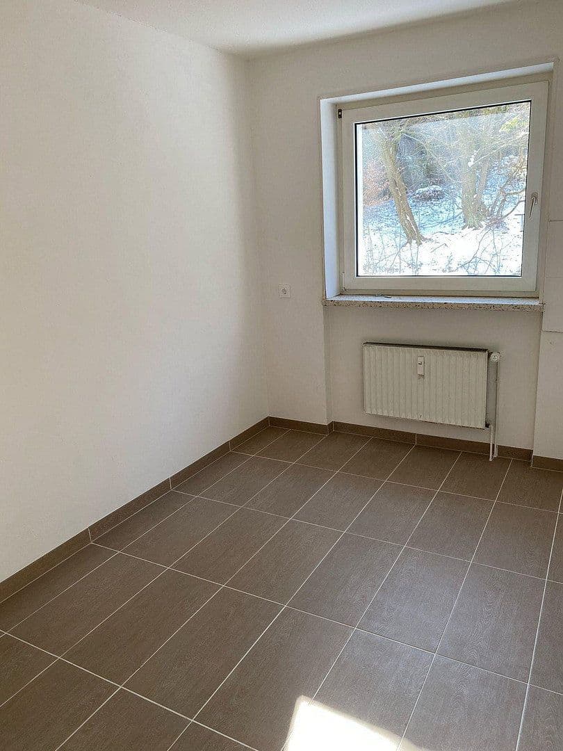 Prenájom bytu 4-izbový 101 m², Dr.-Wachler-Weg 37, Goslar, Dolné Sasko Prenájom bytu 4-izbový 101 m², Dr.-Wachler-Weg 37, Goslar, Dolné Sasko