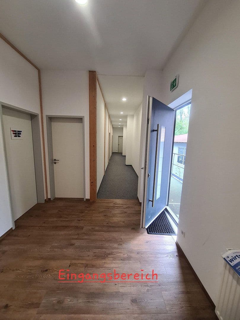Prenájom kancelárie 35 m², Kieferfelden, Bavorsko Prenájom kancelárie 35 m², Kieferfelden, Bavorsko