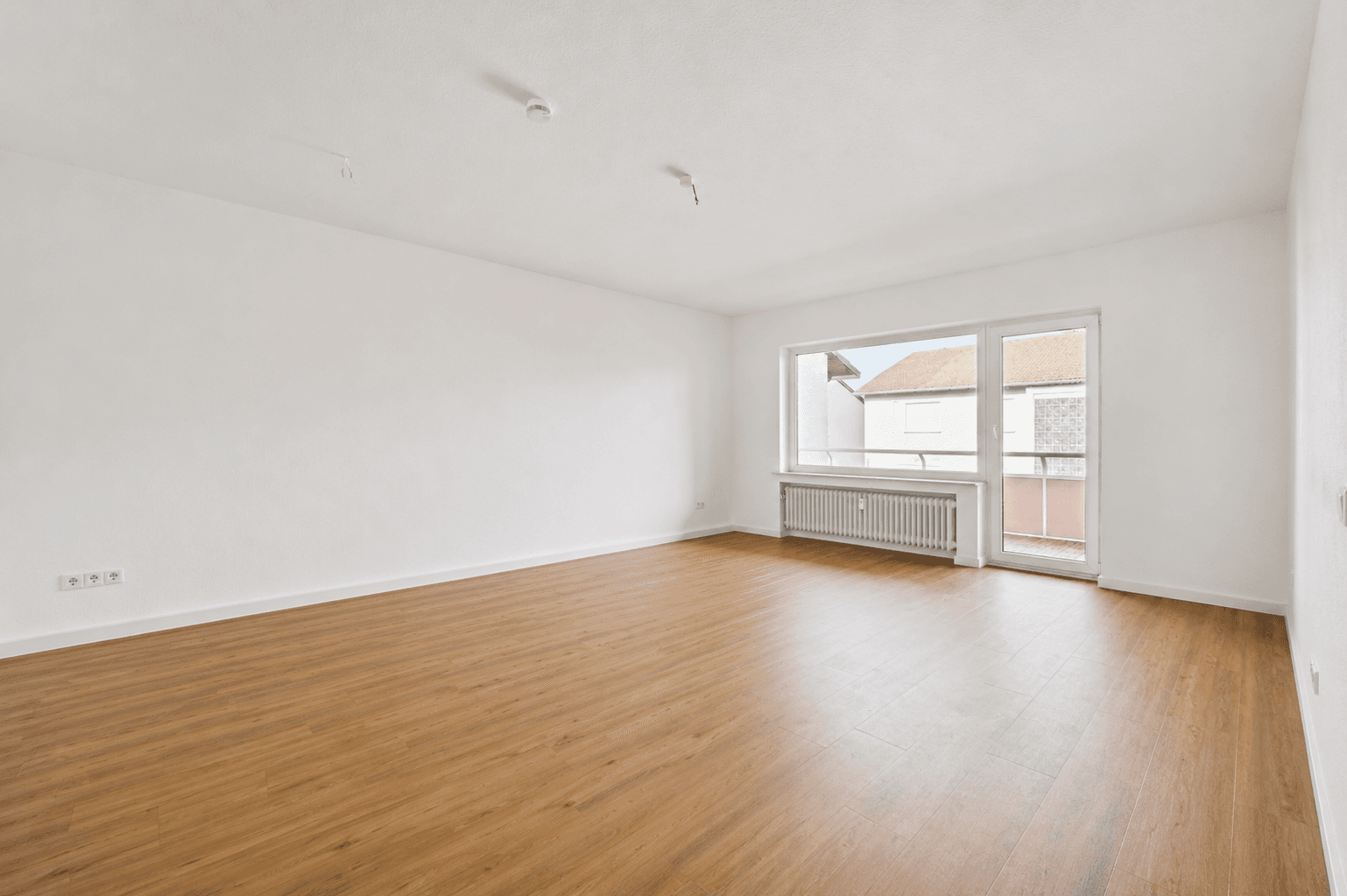 Prenájom bytu 3-izbový 86 m², Wiesbaden, Hesensko Prenájom bytu 3-izbový 86 m², Wiesbaden, Hesensko
