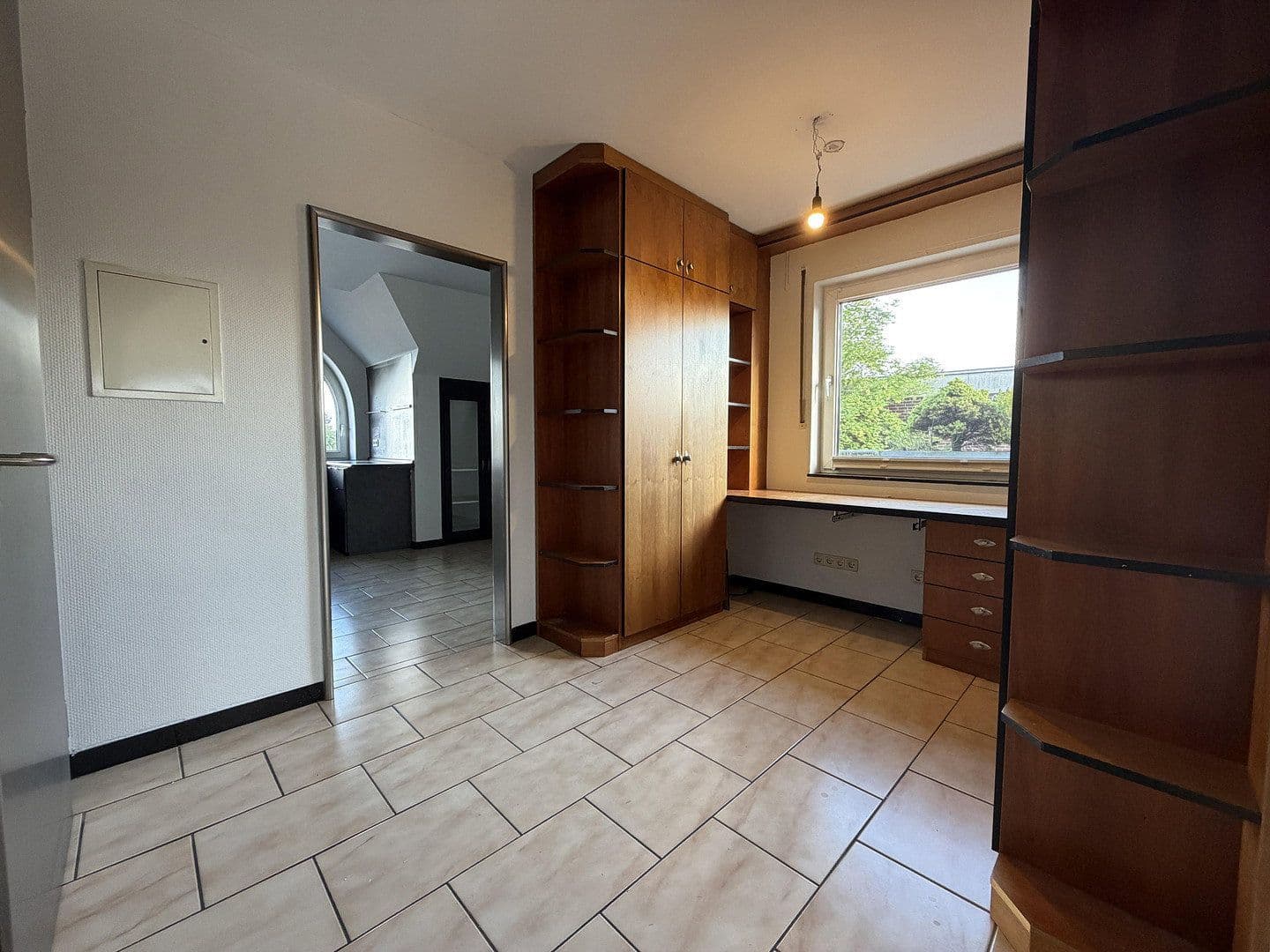Predaj bytu 3-izbový 105 m², Oberhausen, Severné Porýnie - Westfálsko Predaj bytu 3-izbový 105 m², Oberhausen, Severné Porýnie - Westfálsko