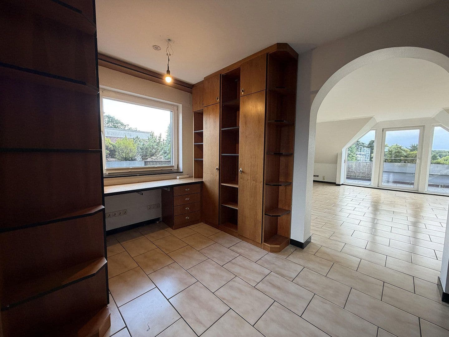 Predaj bytu 3-izbový 105 m², Oberhausen, Severné Porýnie - Westfálsko Predaj bytu 3-izbový 105 m², Oberhausen, Severné Porýnie - Westfálsko
