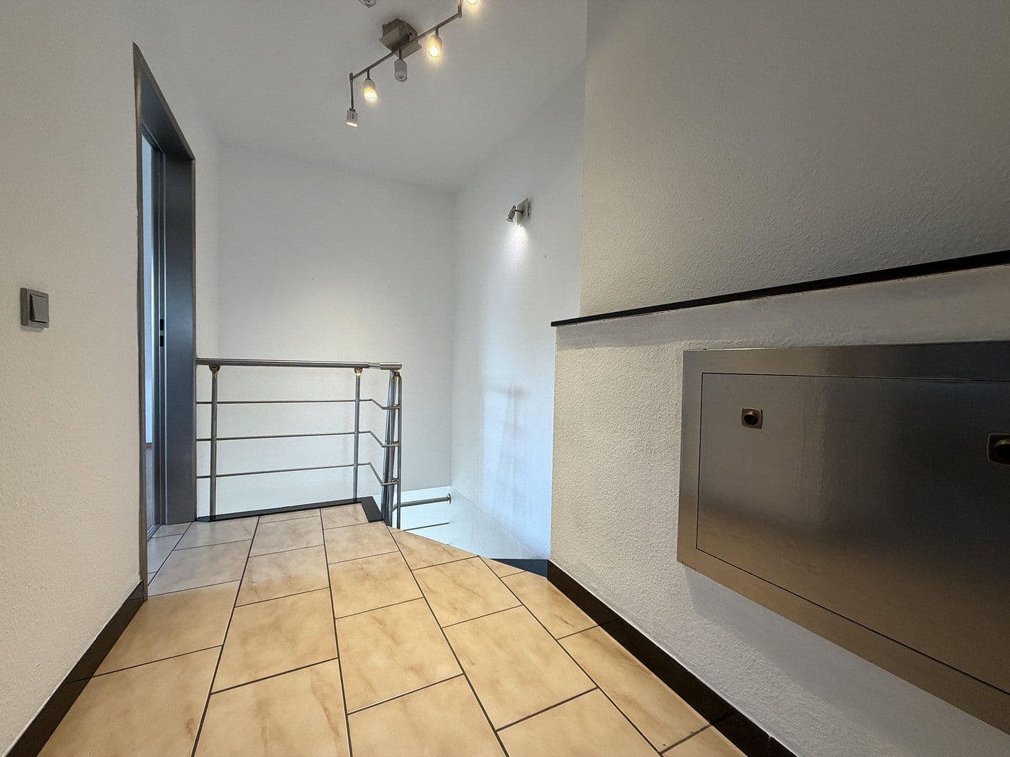 Predaj bytu 3-izbový 105 m², Oberhausen, Severné Porýnie - Westfálsko Predaj bytu 3-izbový 105 m², Oberhausen, Severné Porýnie - Westfálsko