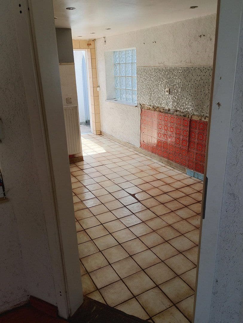 Predaj domu 83 m², pozemek 317 m², Emmistr. 13, Lünen, Severné Porýnie - Westfálsko Predaj domu 83 m², pozemek 317 m², Emmistr. 13, Lünen, Severné Porýnie - Westfálsko