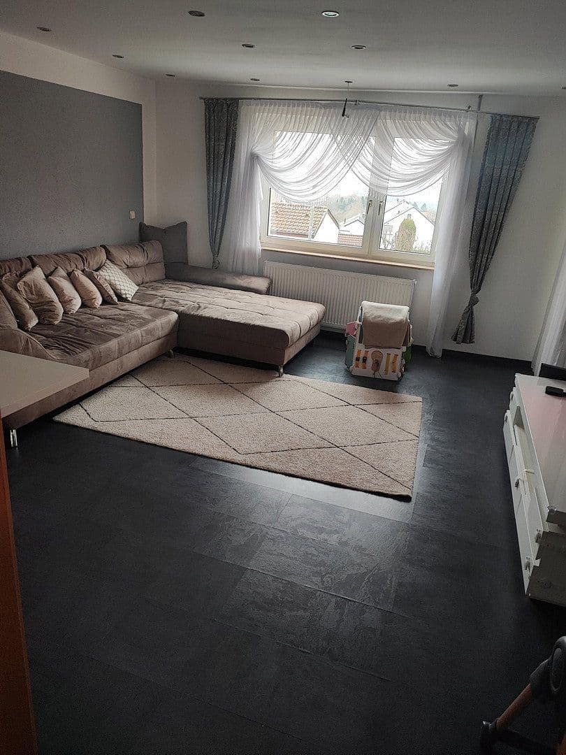 Predaj bytu 3-izbový 70 m², Plochingen, Bádensko-Wurttembersko Predaj bytu 3-izbový 70 m², Plochingen, Bádensko-Wurttembersko