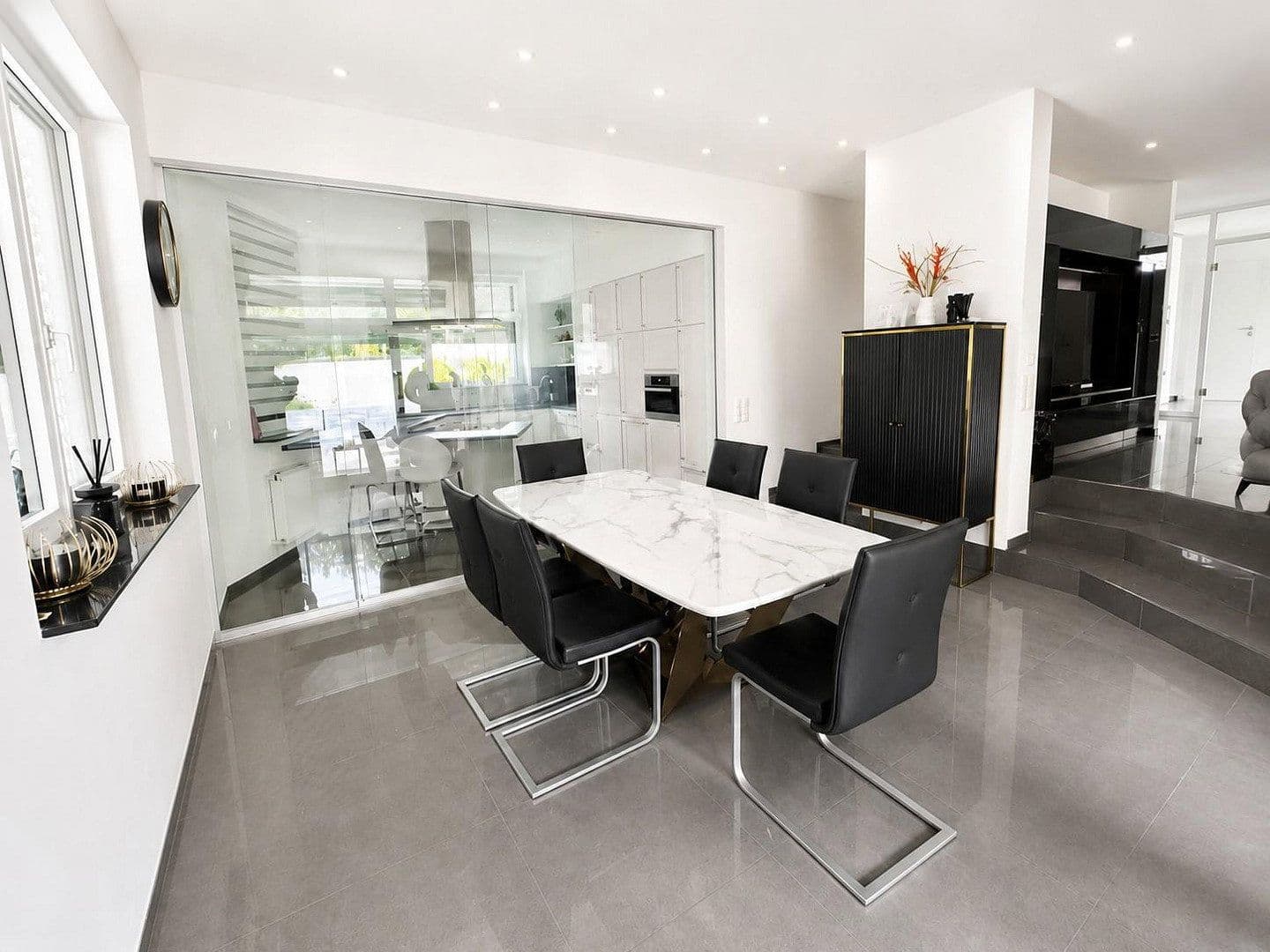Predaj domu 258 m², pozemek 1.080 m², Welzheim, Bádensko-Wurttembersko Predaj domu 258 m², pozemek 1.080 m², Welzheim, Bádensko-Wurttembersko