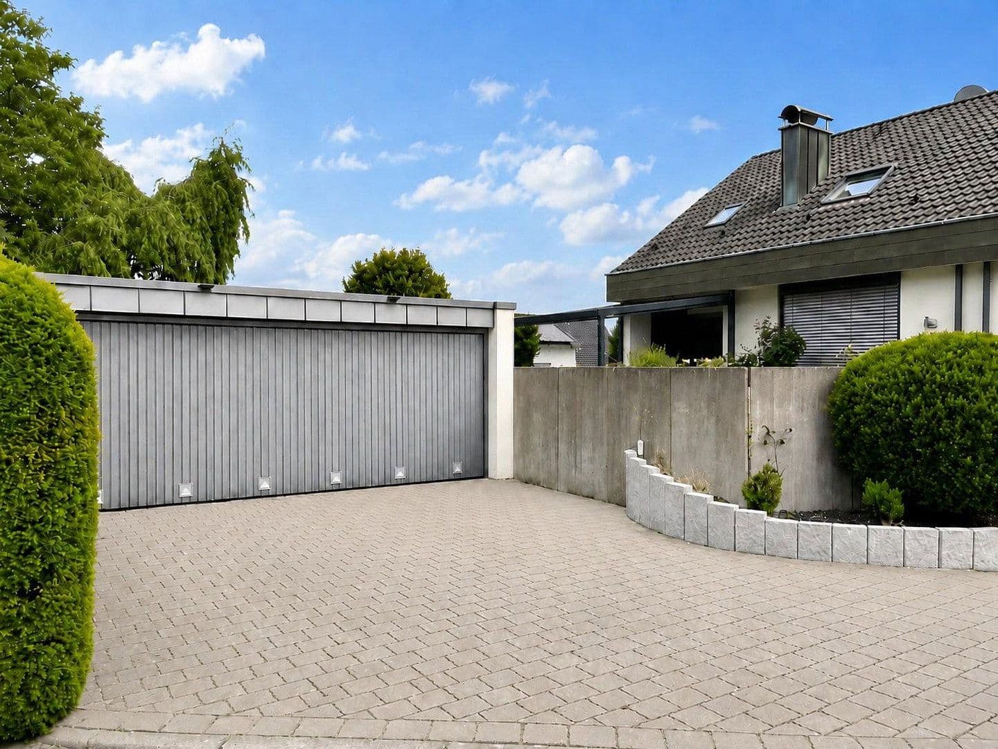 Predaj domu 258 m², pozemek 1.080 m², Welzheim, Bádensko-Wurttembersko Predaj domu 258 m², pozemek 1.080 m², Welzheim, Bádensko-Wurttembersko