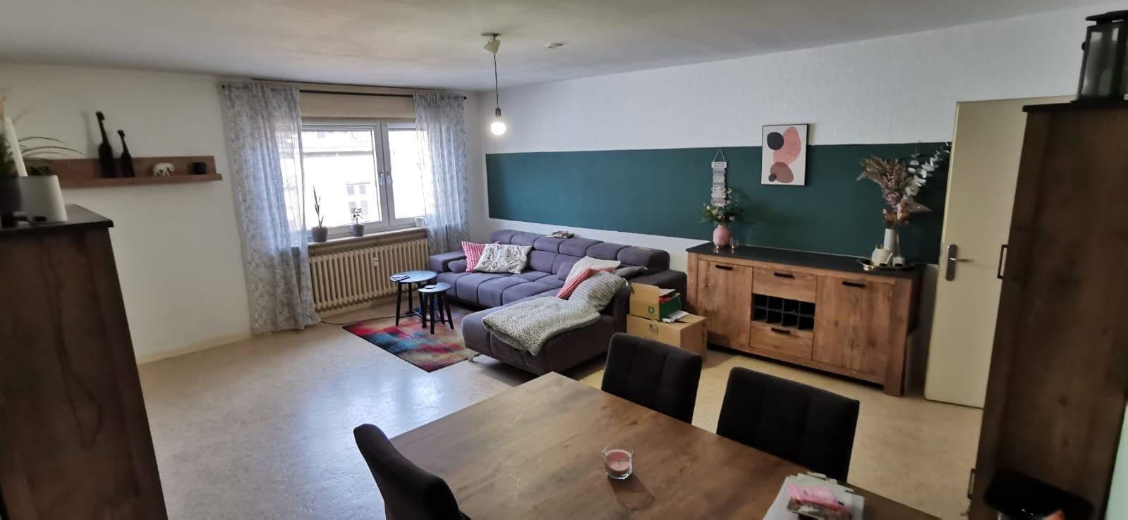 Prenájom bytu 3-izbový 97 m², Försterstraße 26, Saarbrücken, Sársko Prenájom bytu 3-izbový 97 m², Försterstraße 26, Saarbrücken, Sársko