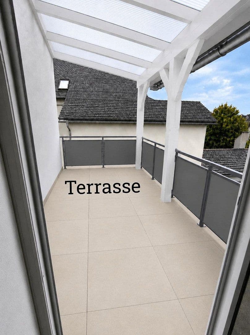 Prenájom bytu 3-izbový 100 m², Schulstraße 3, Rüdesheim am Rhein, Hesensko Prenájom bytu 3-izbový 100 m², Schulstraße 3, Rüdesheim am Rhein, Hesensko