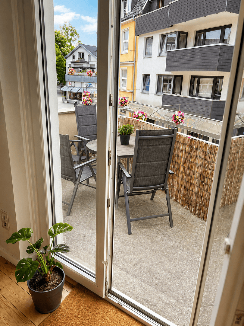 Prenájom bytu 3-izbový 116 m², Viktoriastraße 4, Bad Oeynhausen, Severné Porýnie - Westfálsko Prenájom bytu 3-izbový 116 m², Viktoriastraße 4, Bad Oeynhausen, Severné Porýnie - Westfálsko